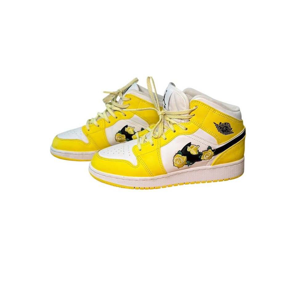 Nike Air Jordan 1 Mid SE GS Rose Patch - Dynamic Yellow Kids Size 5Y‎ AV5174 700